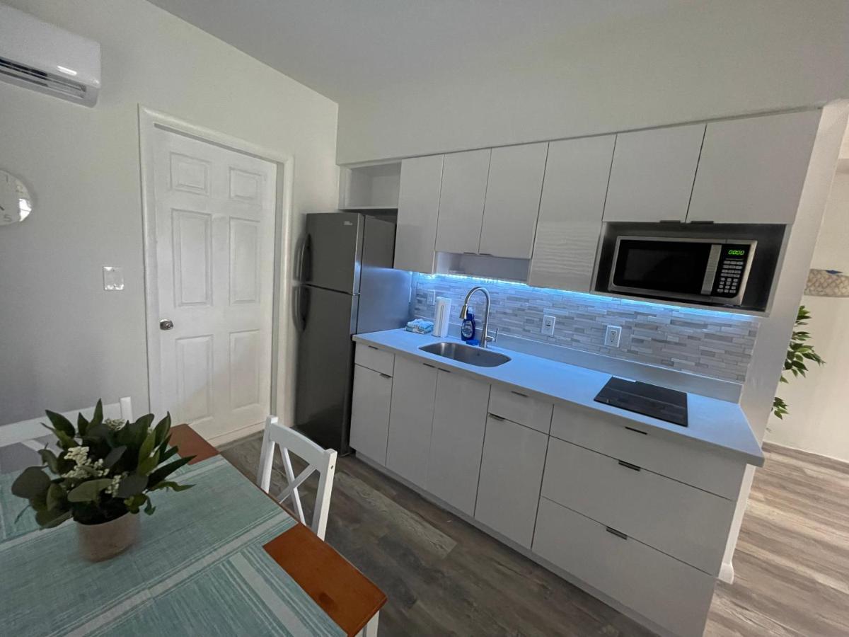 Douglas Rd Apartments Майами Экстерьер фото